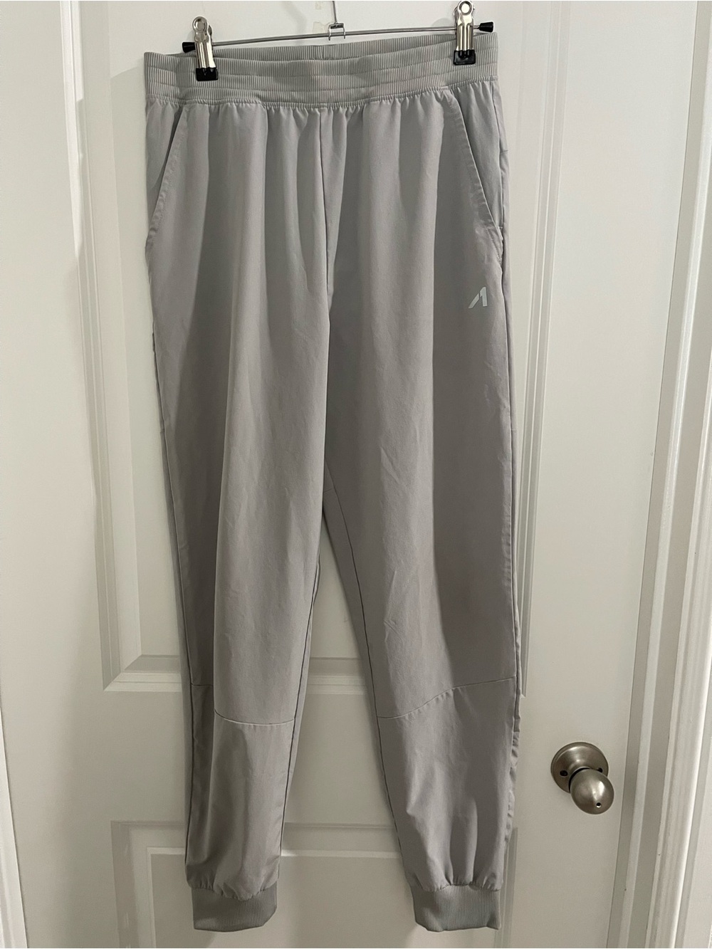 Men's Light Gray Performance Jogger Pants